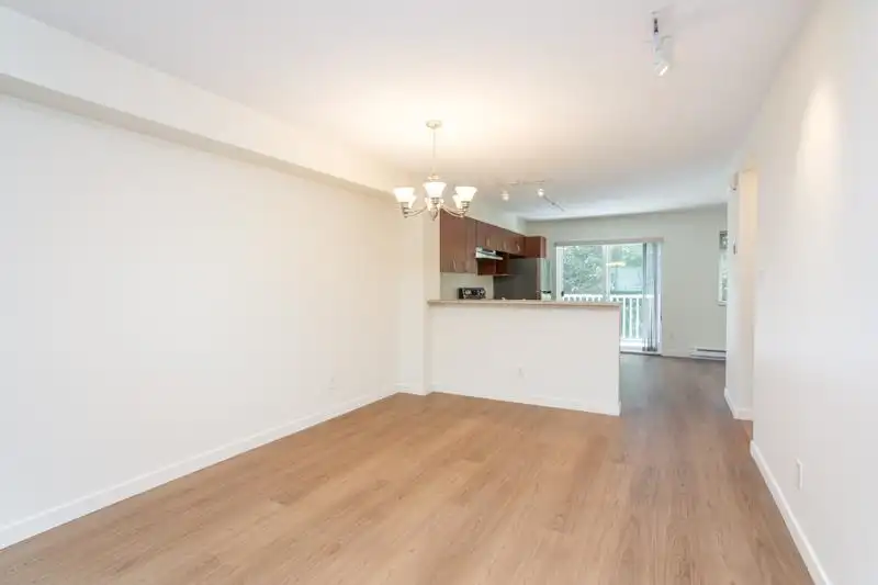 2 15175 62A AVENUE - photo 4 of 40