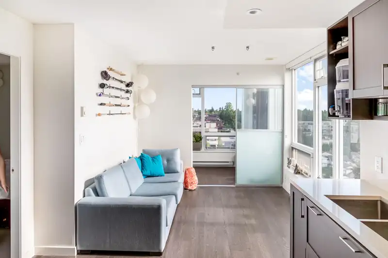 1805 5470 ORMIDALE STREET - photo 4 of 15