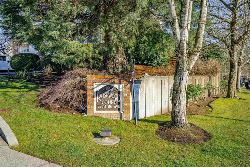 225 22611 116 AVENUE - photo 2 of 40
