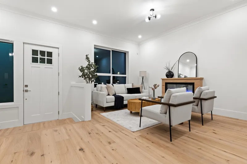 102 16623 18A AVENUE - photo 3 of 25