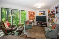 2440 QUEENS AVENUE - thumbnail 11