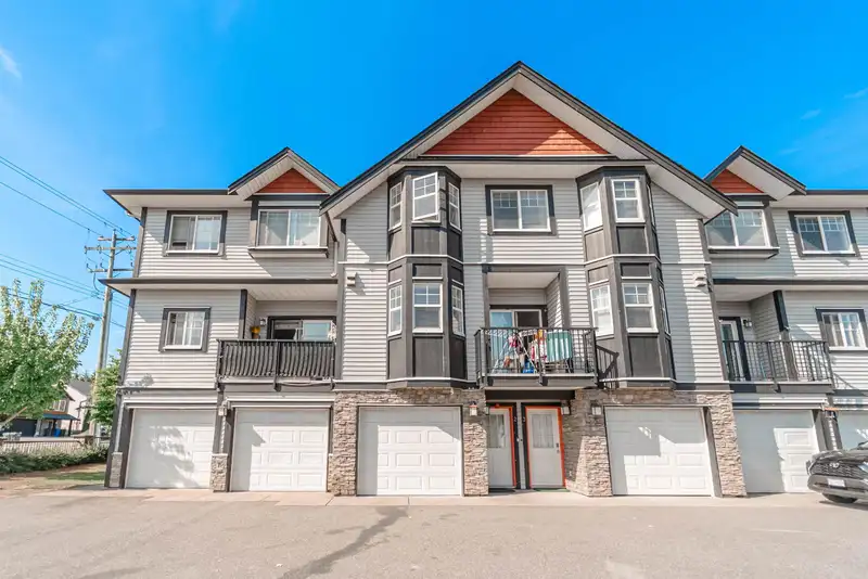 2 31235 UPPER MACLURE ROAD - photo 1 of 40