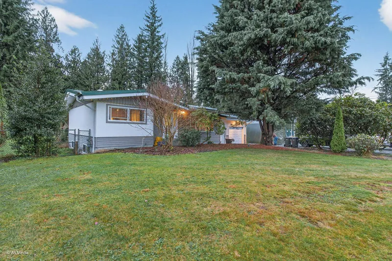 24644 56 AVENUE - photo 3 of 25