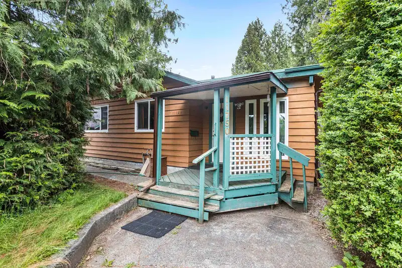 11750 FRASERVIEW STREET - photo 1 of 32
