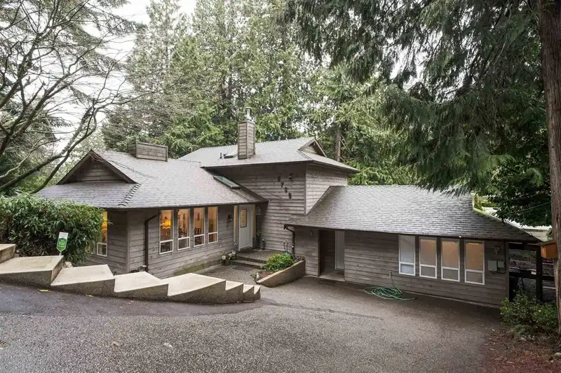 6780 MARINE DRIVE - photo 1 of 26