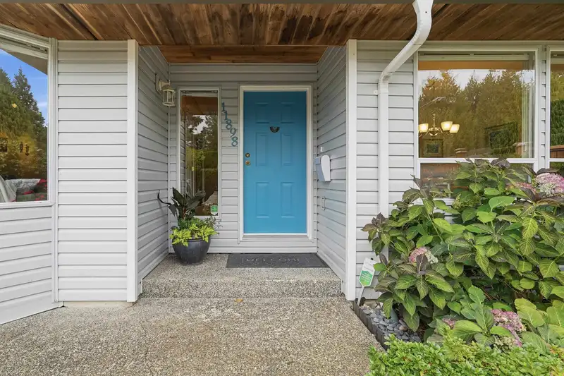 11898 WOODLYNN COURT - photo 2 of 40