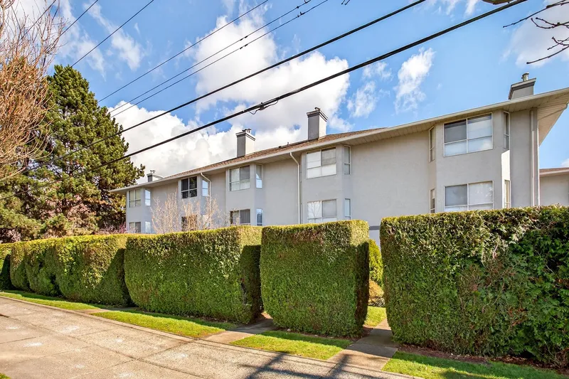 22 3476 COAST MERIDIAN ROAD - photo 1 of 25