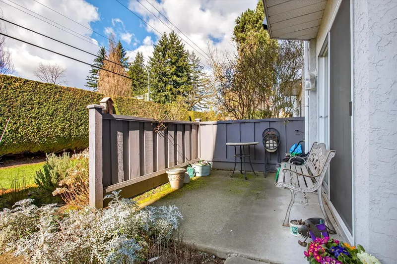 22 3476 COAST MERIDIAN ROAD - photo 4 of 25