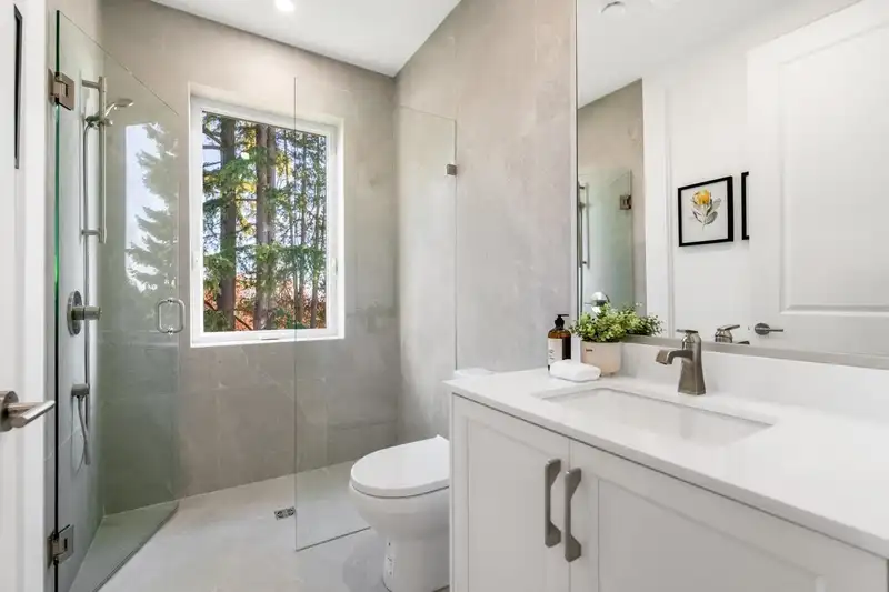 4005 W 35TH AVENUE - photo 2 of 7