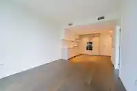 807 8199 CAPSTAN WAY - thumbnail 4