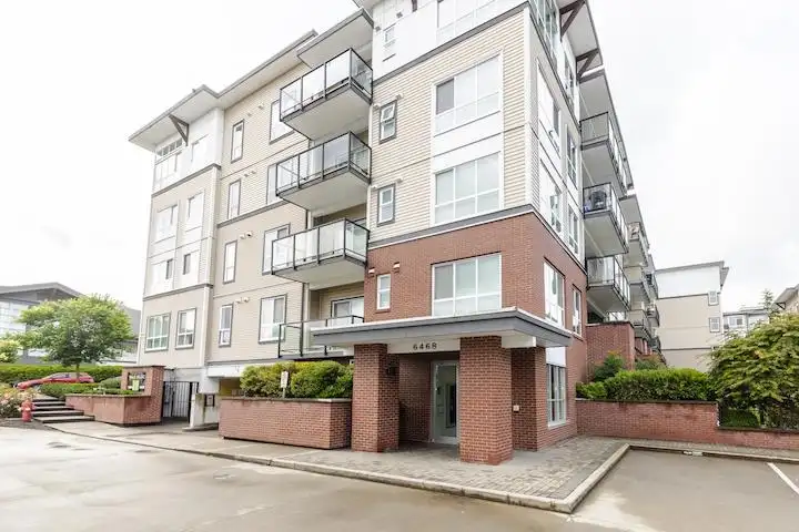 403 6468 195A STREET - photo 2 of 27