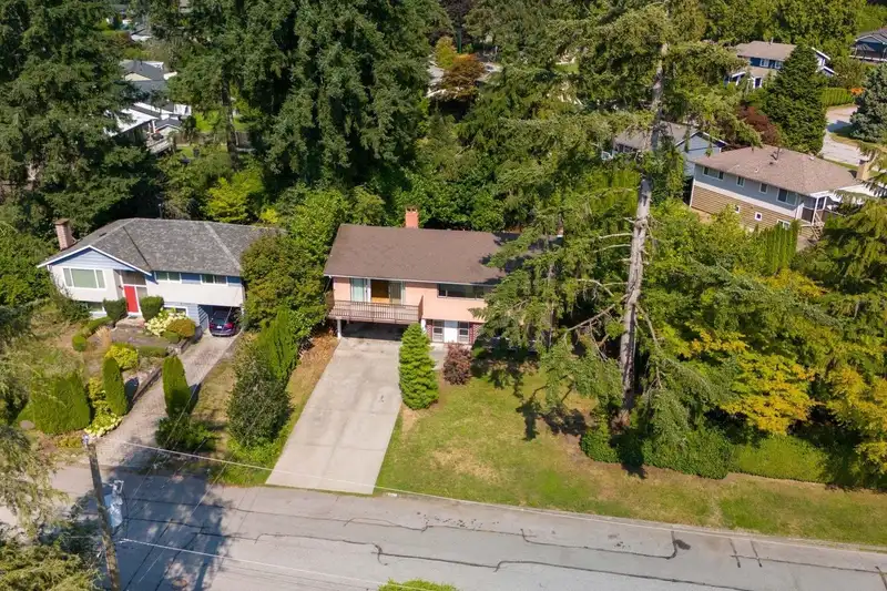 2682 CACTUS COURT - photo 1 of 38