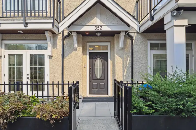 352 W 62ND AVENUE - photo 3 of 29