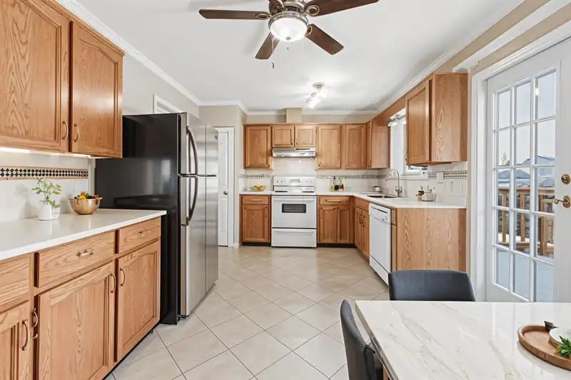 6171 192 STREET - photo 3 of 12