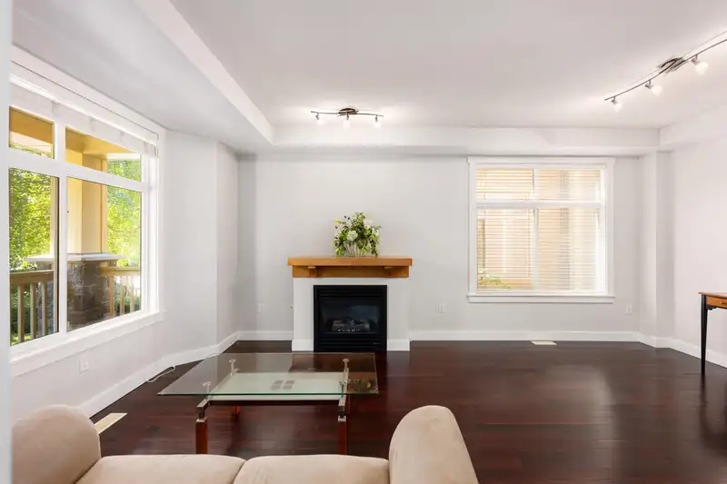 27 15255 36 AVENUE - photo 4 of 30