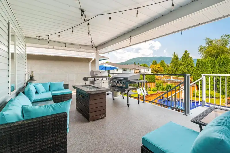 619 SWANSON PLACE - photo 4 of 29