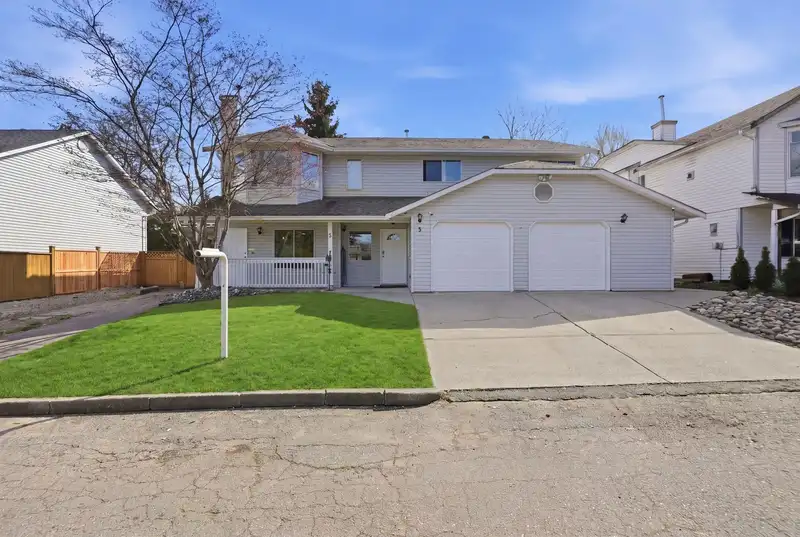 5 11954 HAWTHORNE STREET - photo 1 of 33