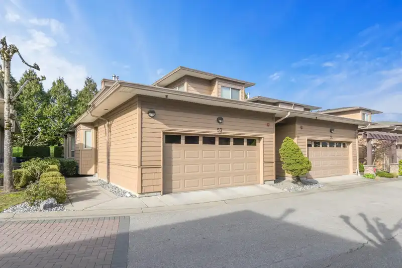 53 16655 64 AVENUE - photo 1 of 34