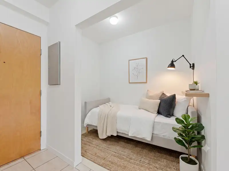 503 2228 MARSTRAND AVENUE - photo 2 of 27