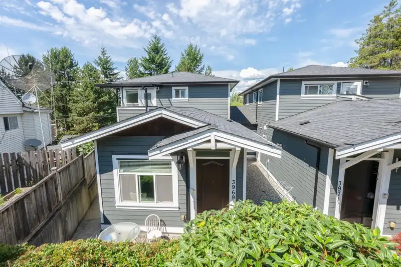 3969 NITHSDALE STREET - photo 1 of 34