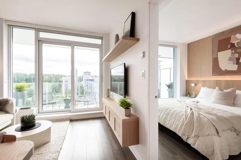 2405 3888 EVERGREEN PLACE - photo 2 of 11