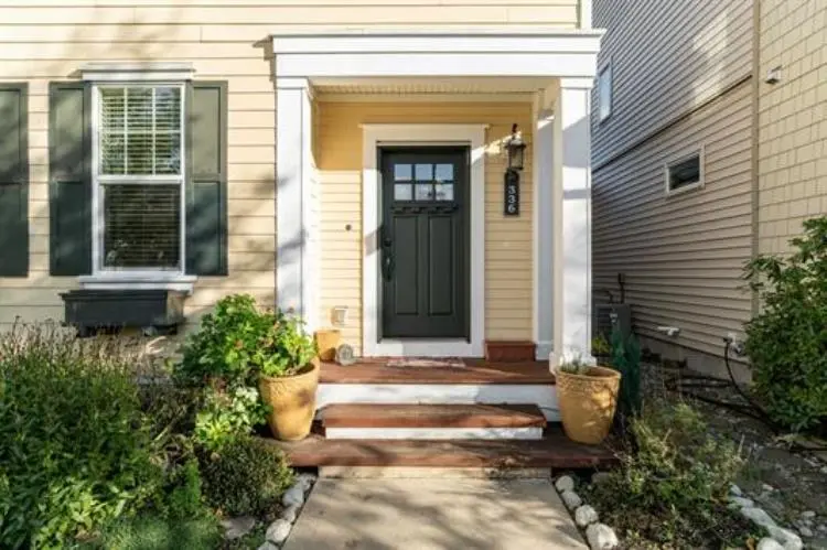 336 172 STREET - photo 1 of 25