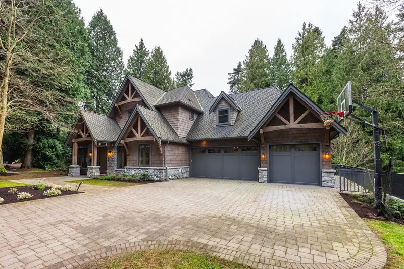 2615 DOGWOOD DRIVE - photo 2 of 25