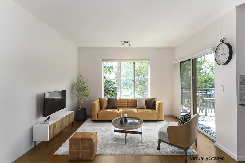 205 210 LEBLEU STREET - photo 2 of 22