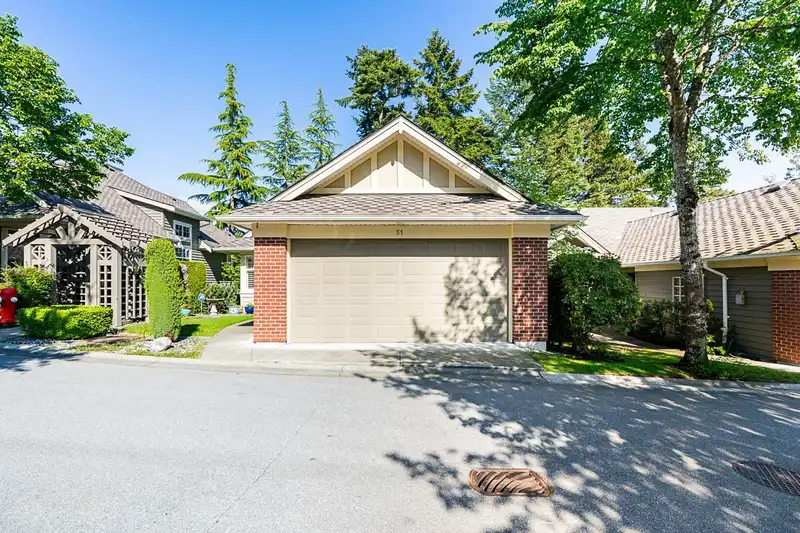 51 15450 ROSEMARY HEIGHTS CRESCENT - photo 2 of 40