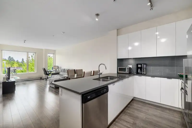 322 2665 MOUNTAIN HIGHWAY - photo 1 of 25