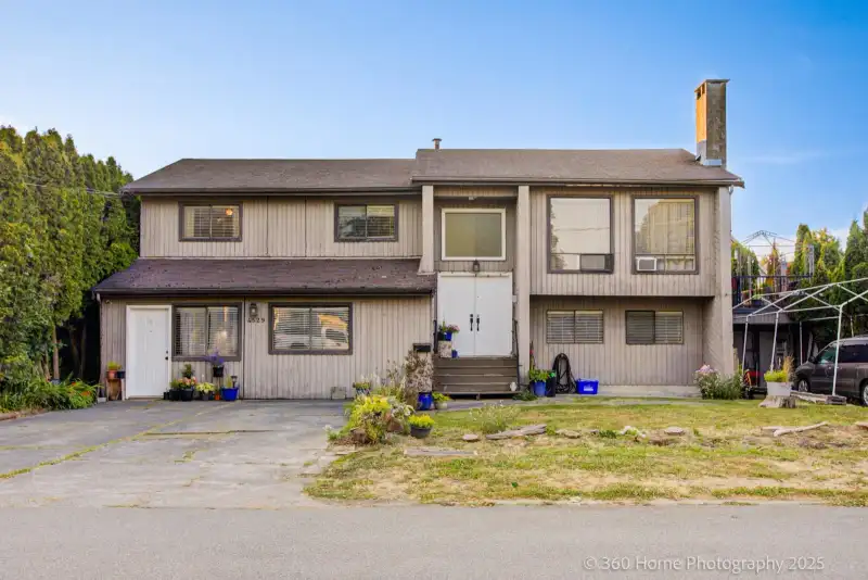 4529 SAVOY STREET - photo 1 of 27