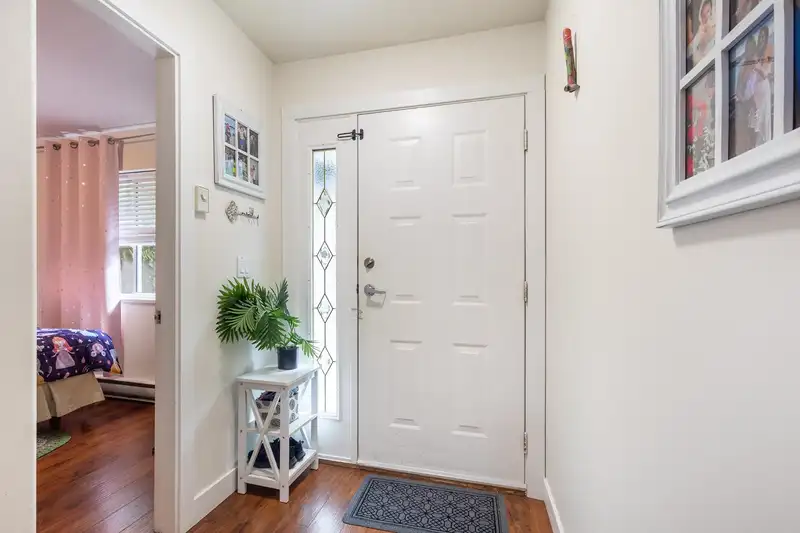 1 5706 EBBTIDE STREET - photo 4 of 24