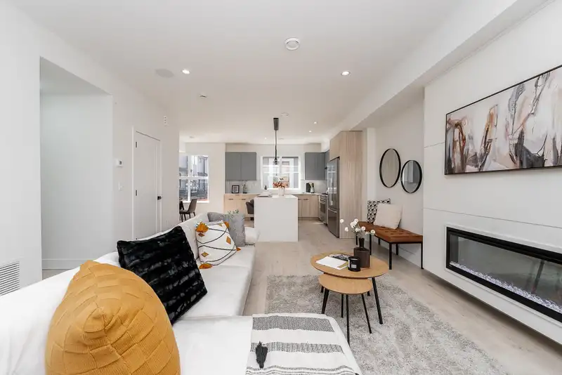 108 7895 162 STREET - photo 2 of 16