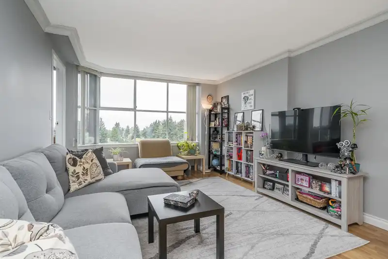1005 11910 80 AVENUE - photo 2 of 40