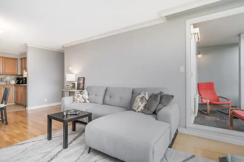 1005 11910 80 AVENUE - photo 4 of 40