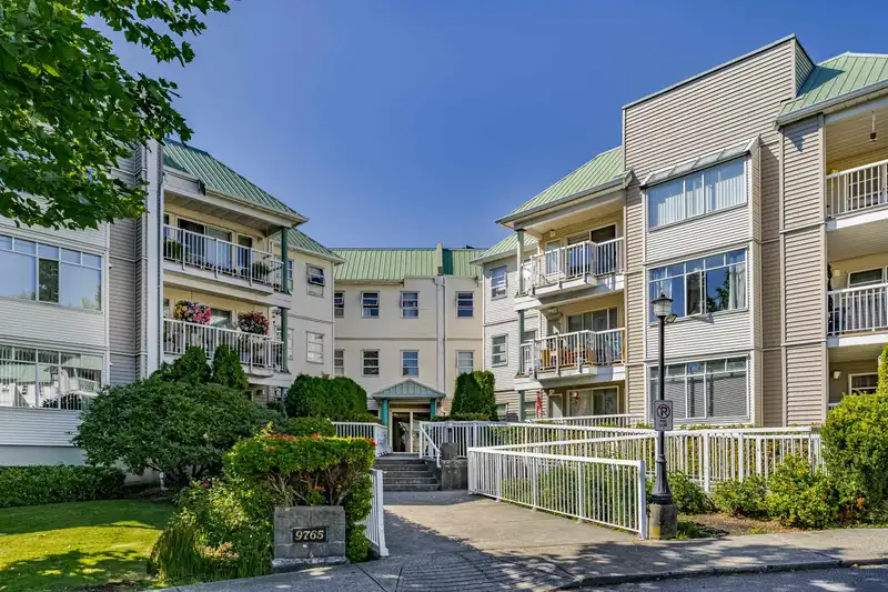 103 9765 140 STREET - photo 1 of 37