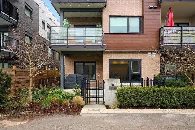 103 2666 DUKE STREET - photo 1 of 18