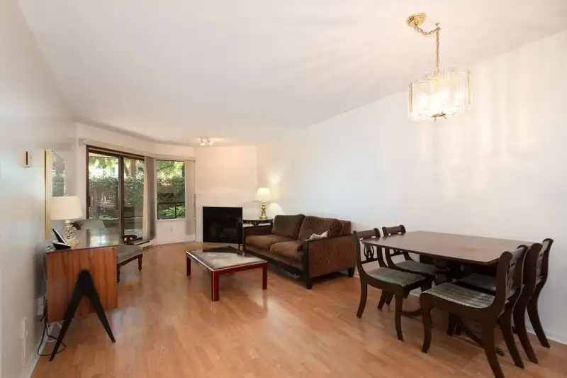 102 2466 W 3RD AVENUE - photo 3 of 40