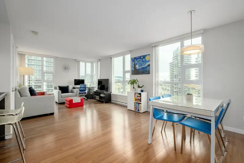1706 2232 DOUGLAS ROAD - photo 4 of 28