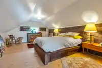 2749 TRIUMPH STREET - thumbnail 17