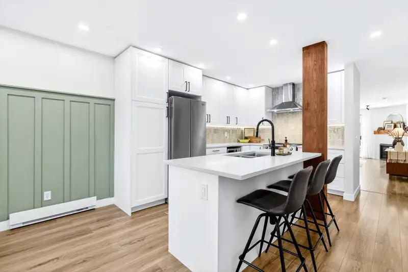 8 19270 119 AVENUE - photo 3 of 39