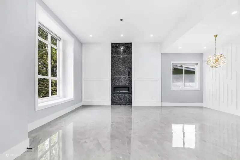 26668 FRASER HIGHWAY - photo 4 of 40