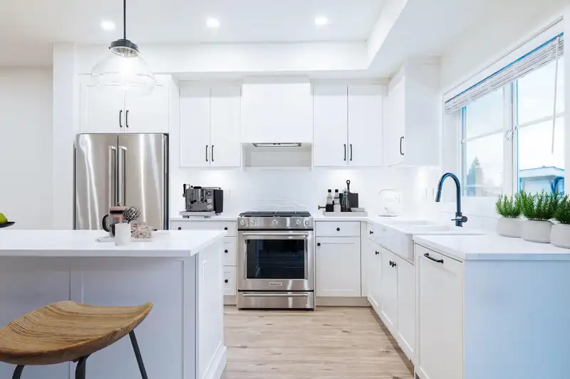 16 23183 136 AVENUE - photo 4 of 19