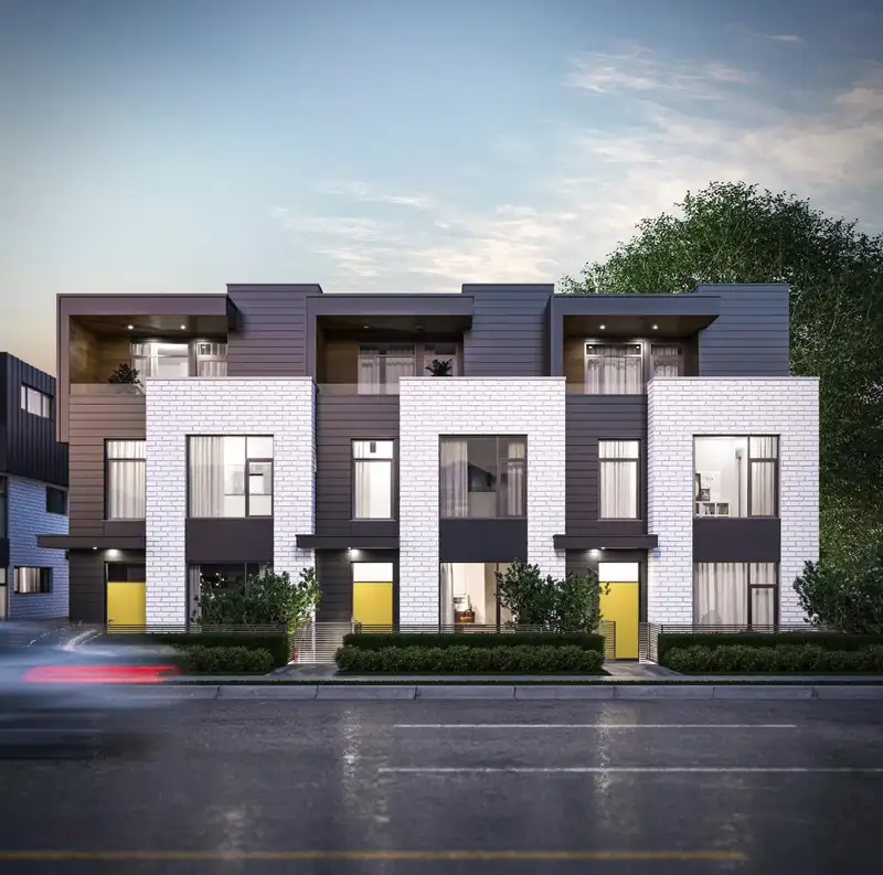 TH1 6768 OAK STREET - photo 4 of 19