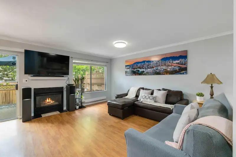 57 10051 155 STREET - photo 1 of 25