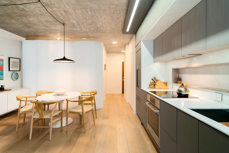 314 221 UNION STREET - photo 4 of 24