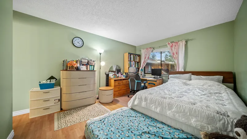 1314 10620 150 STREET - photo 4 of 10