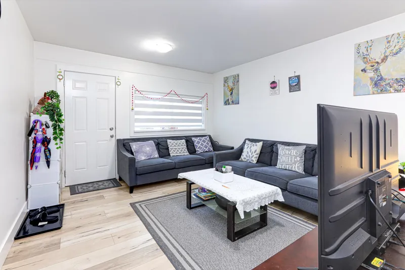 15720 ASTER ROAD - photo 4 of 25