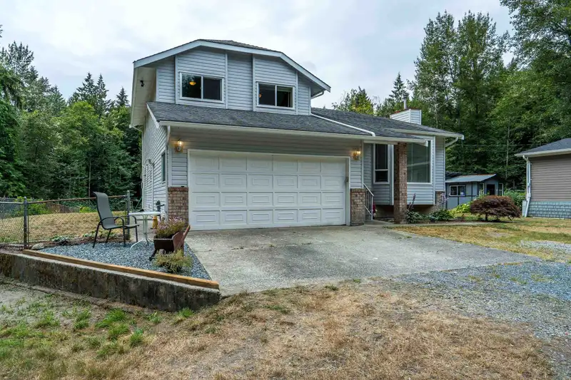 12295 269 STREET - photo 2 of 40