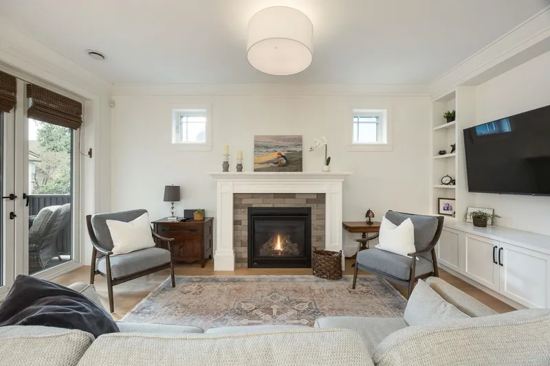 220 SIXTH AVENUE - photo 4 of 25